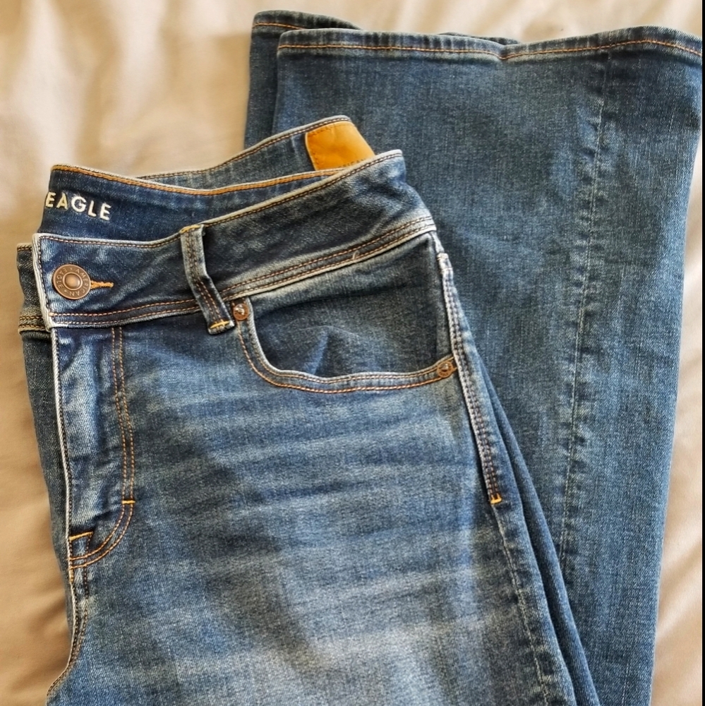 AE Kick Boot Jeans • Petite Length • UEC •Med Wash